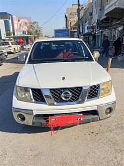 نيسان نافارا